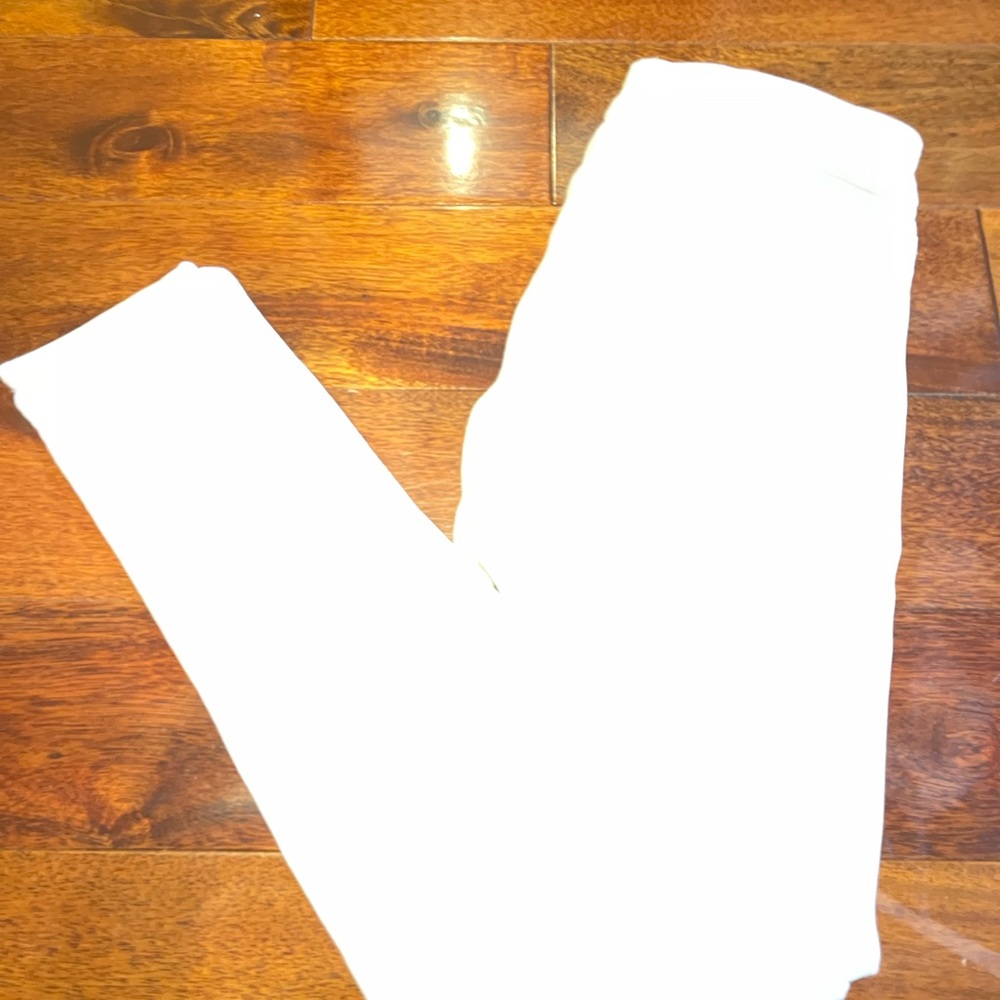 Hollister Super Skinny Jeans in Cream